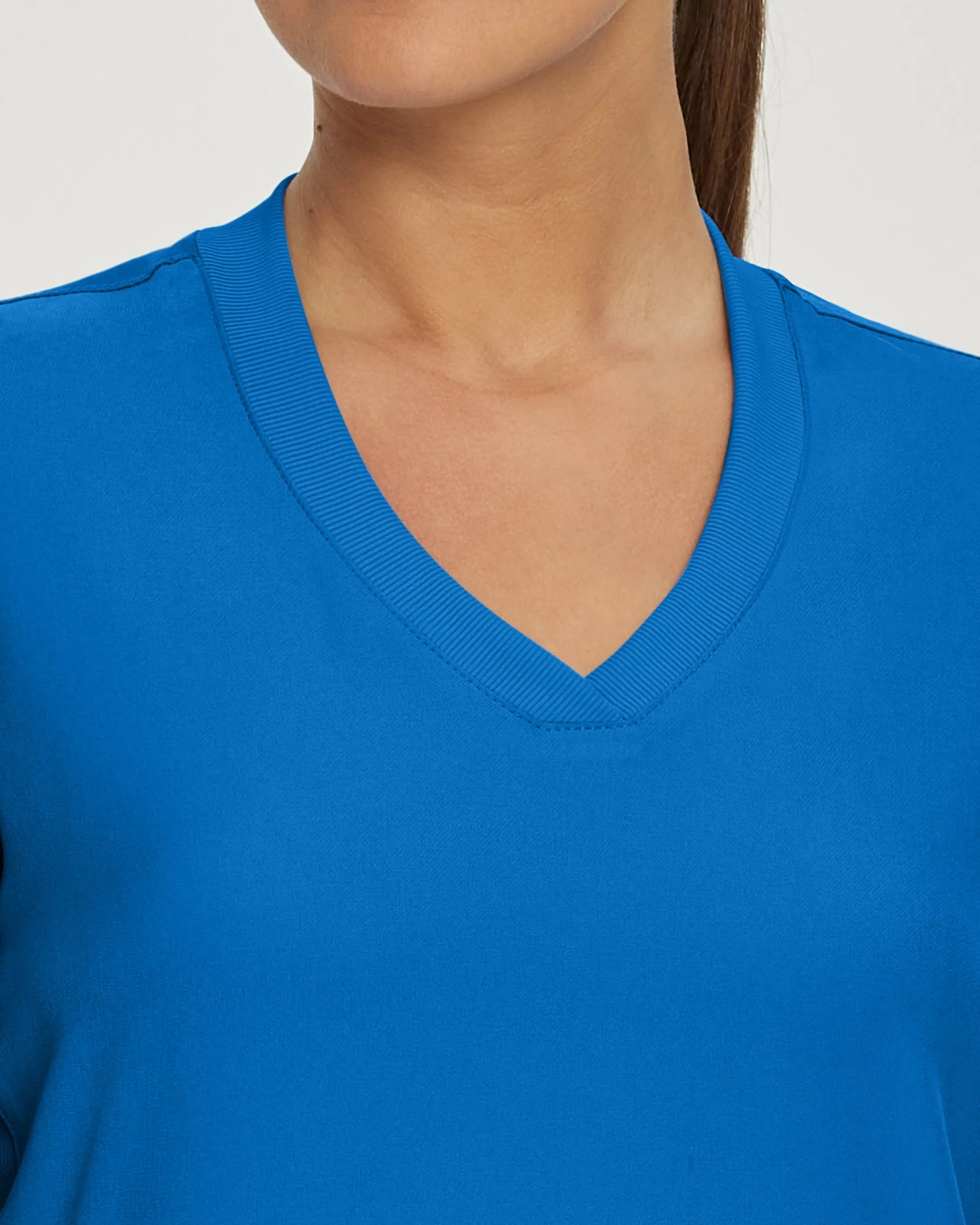 Landau Forward LT100 Women's V-Neck Top