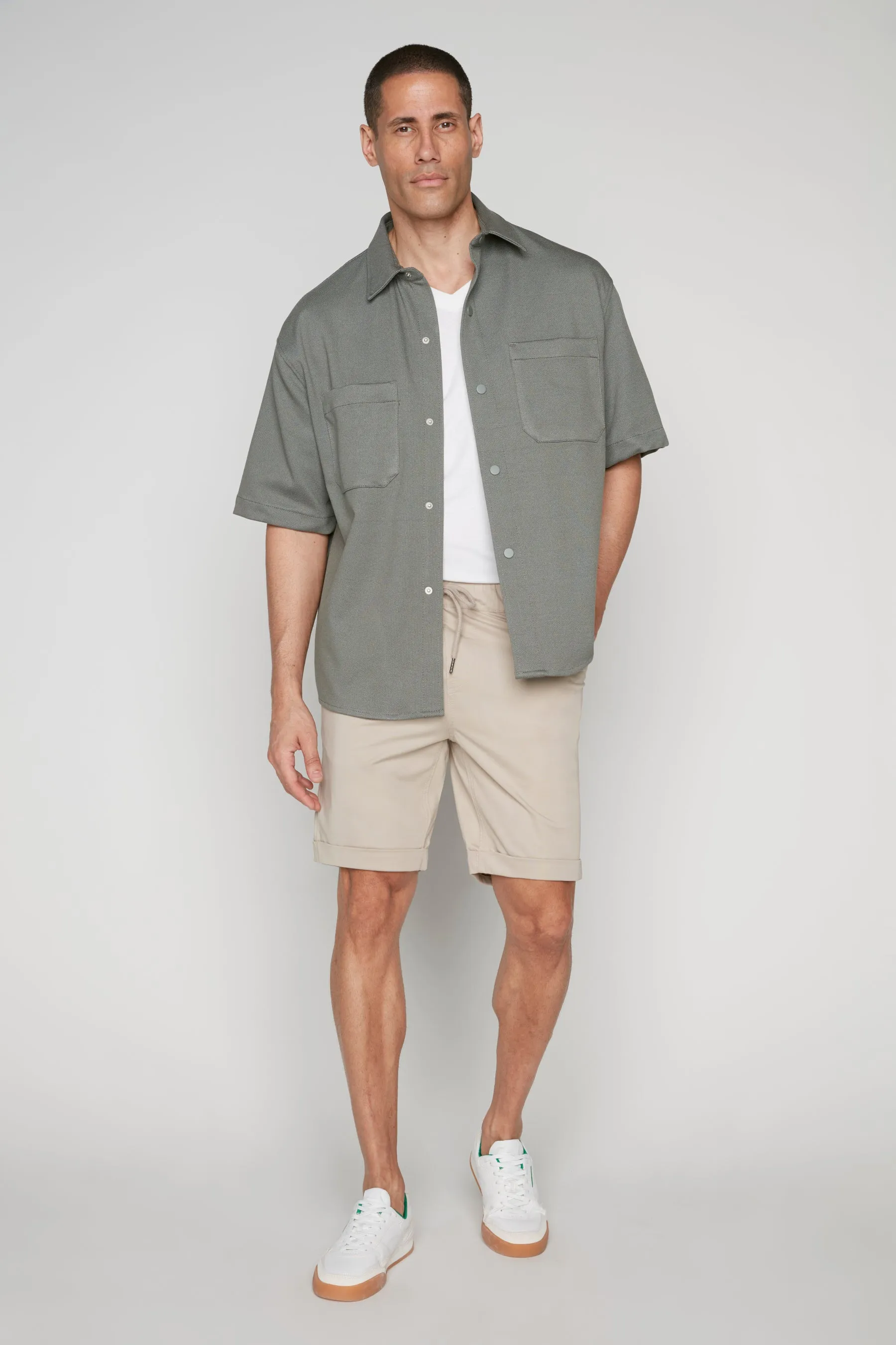 LENNON - Mens Rolled Up Shorts with Cool Stretch - Sage